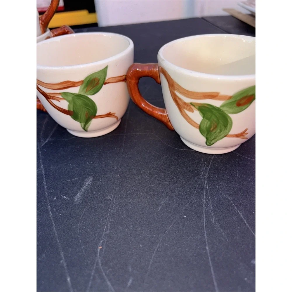 (4) Vintage Franciscan Apple Tea Cups USA 2.75